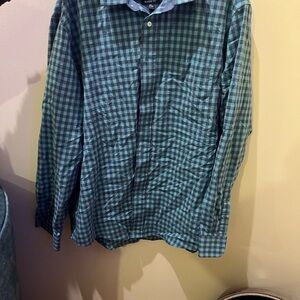 George 💙🩵 checkered shirt